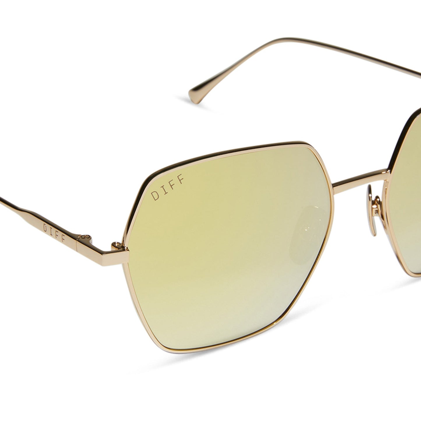 diff eyewear harlowe oversized square sunglasses with a gold metal frame and brilliant gold mirror lenses detailed view