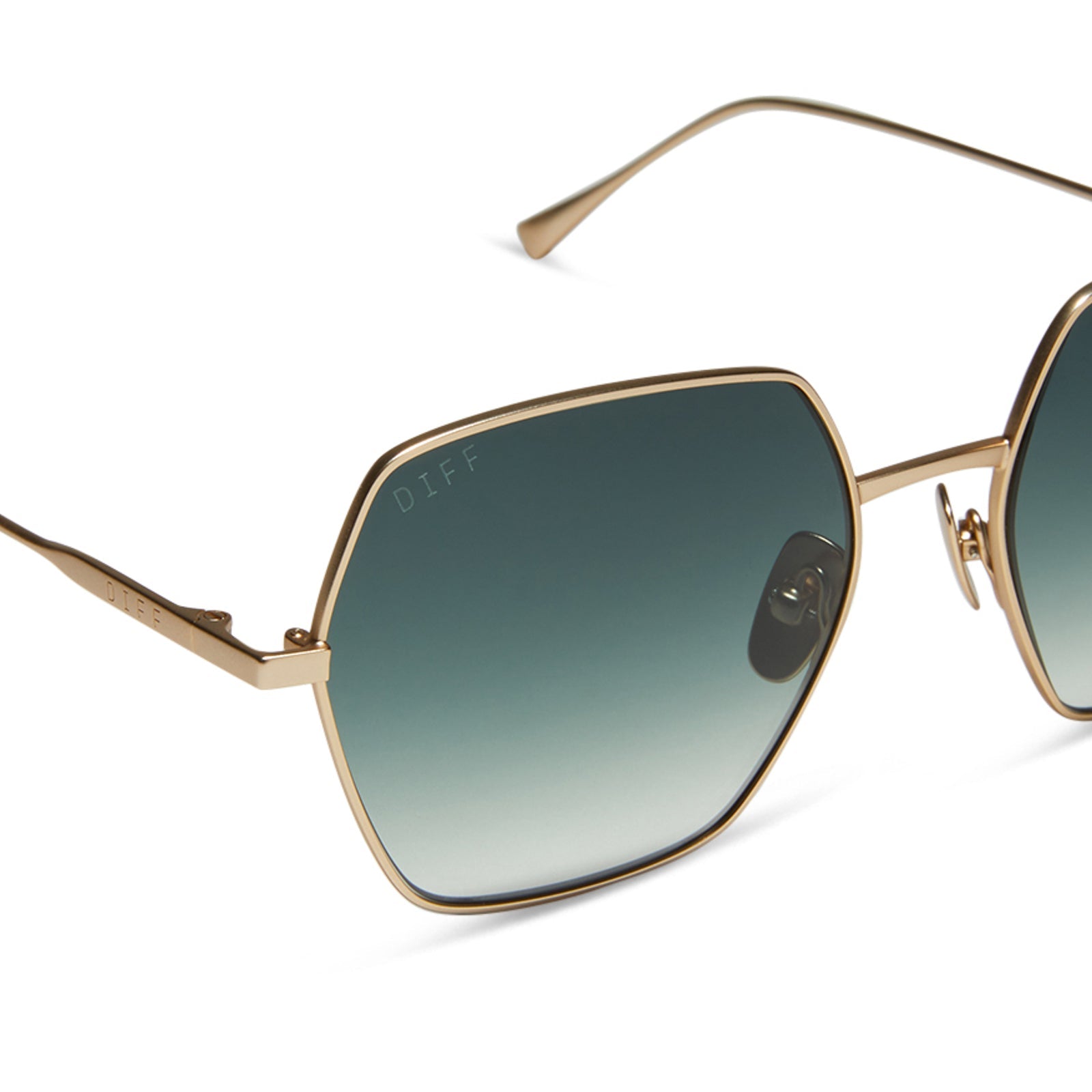 diff eyewear harlowe oversized square sunglasses with a matte gold metal frame and g15 gradient lenses detailed view