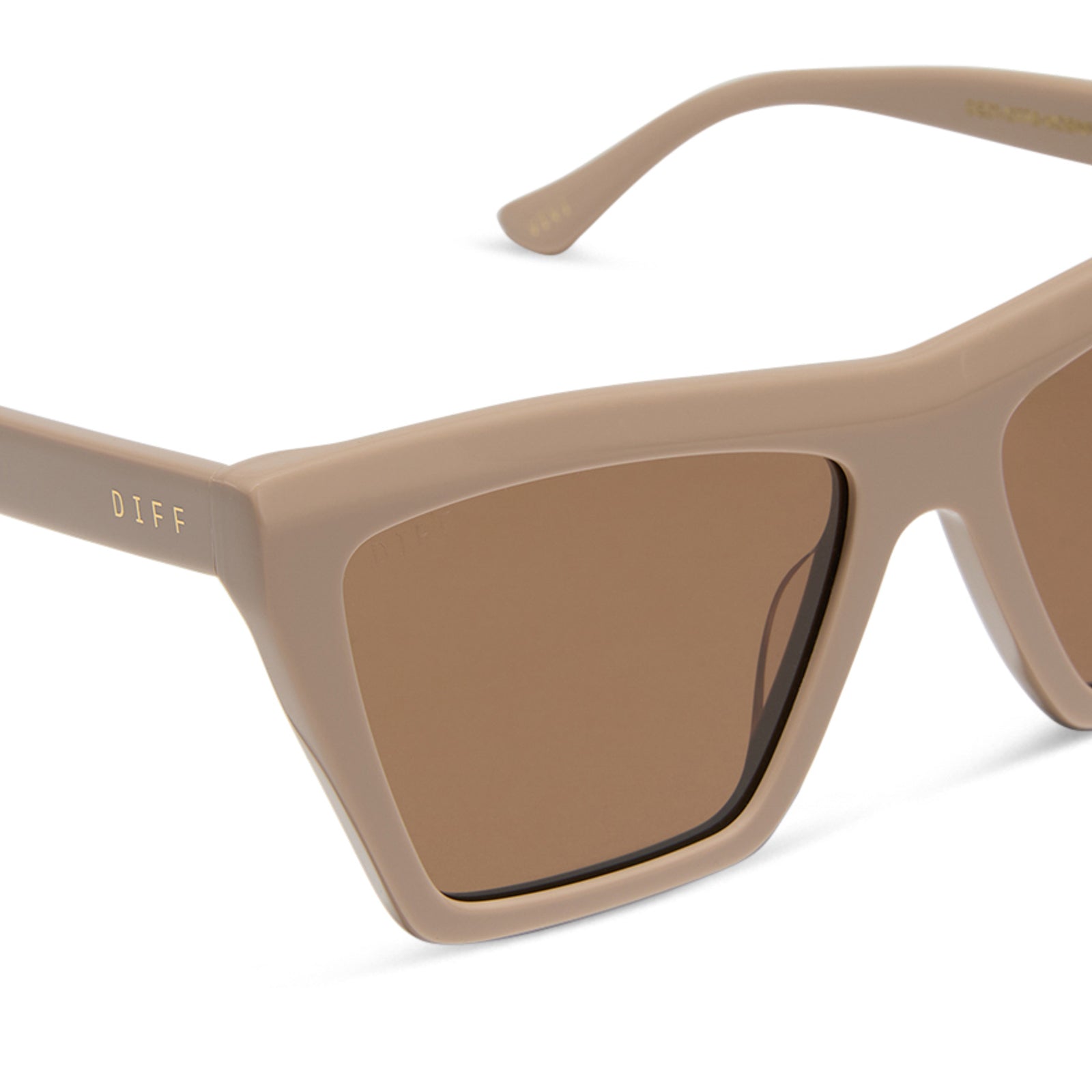 jessie james decker x diff eyewear featuring the vivi cat eye sunglasses with a almond brown frame and brown lenses detailed view