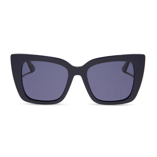 diff eyewear wholesale lizzy cat eye sunglasses with a royal purple frame and midnight purple lenses front view