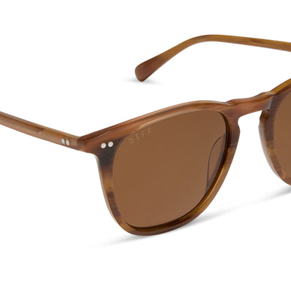 diff eyewear featuring the maxwell xl square sunglasses with a longhorn brown frame and brown polarized lenses detailed view