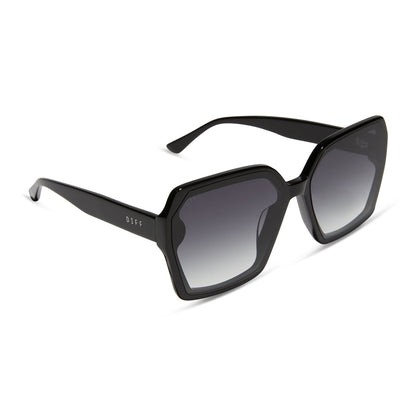 diff eyewear featuring the presley square sunglasses with a black frame and grey gradient lenses angled view