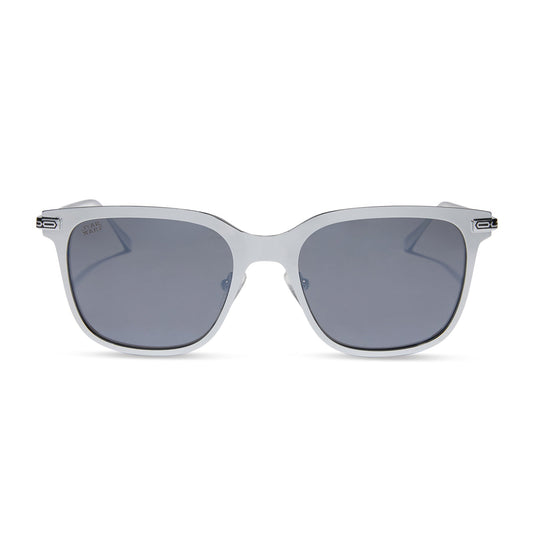star wars x diff eyewear featuring the mando 3.0 square sunglasses with a silver acetate frame and grey with silver flash lenses front view
