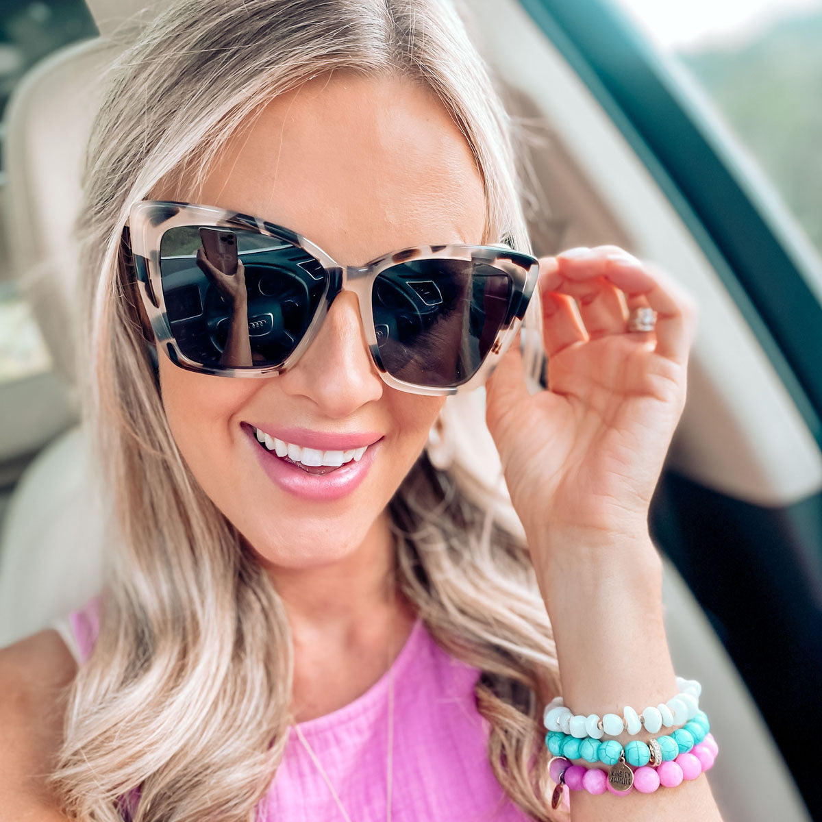 customer content - Chelsea Curtis wearing the Becky II Cream Tortoise + Grey womens sunglasses from DIFF Eyewear