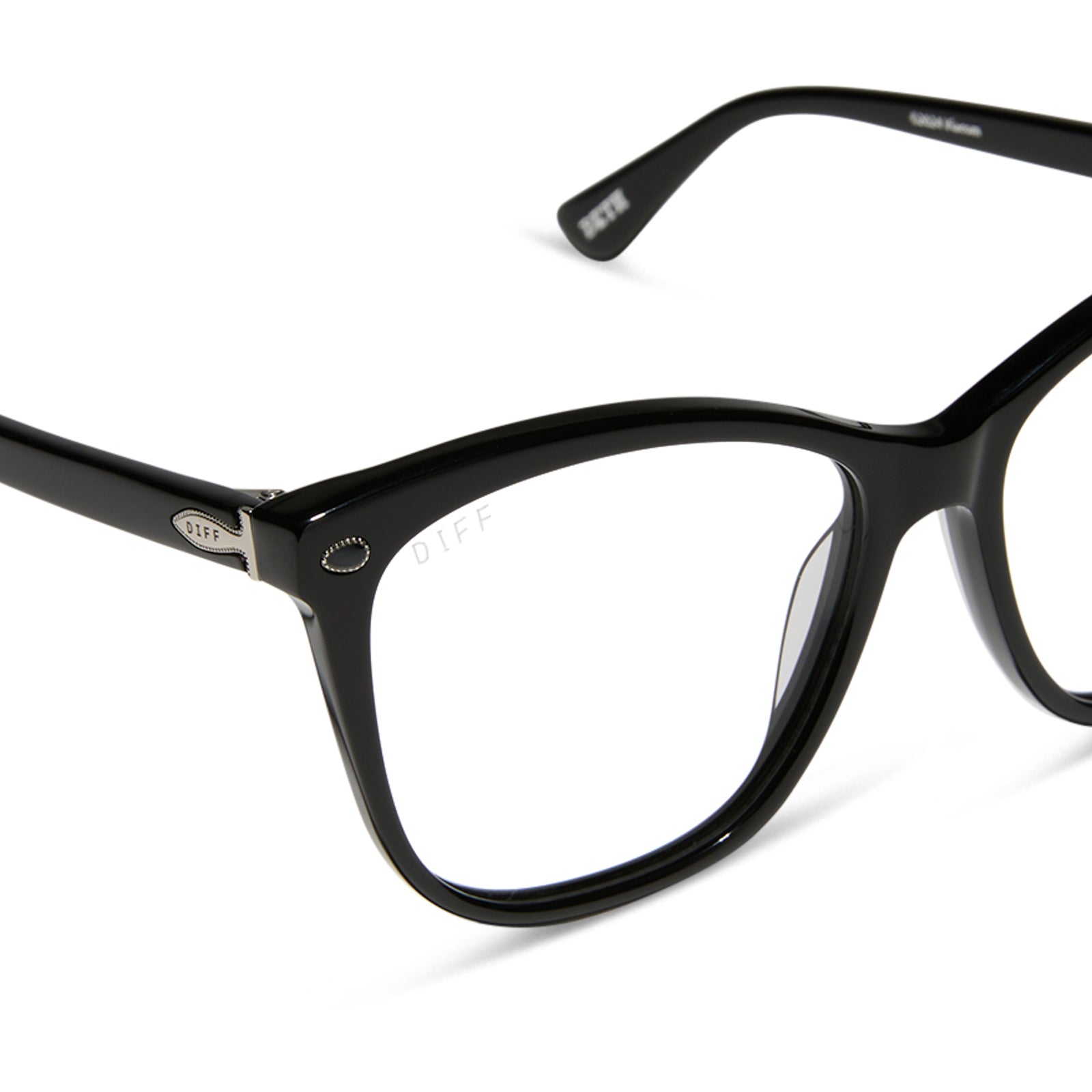 yellowstone x diff eyewear featuring the beth iii cat eye prescription glasses in black detailed view