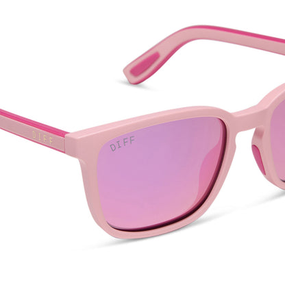 diff sport featuring the rush square sunglasses with a matte baby pink frame and pink rush mirror polarized lenses detailed view