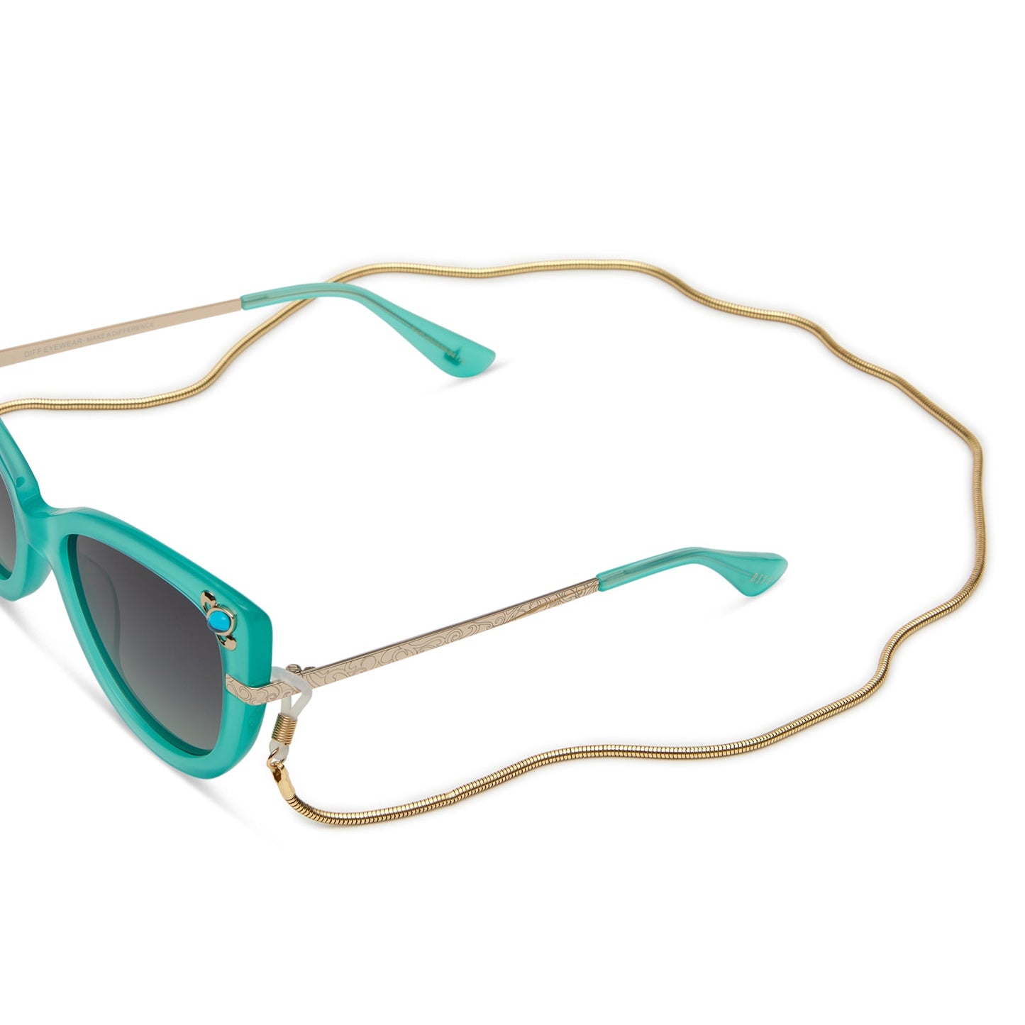 disney princess x diff eyewear jasmine gold chain attached to jasmine sunglasses